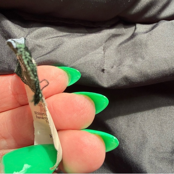 J. Crew Black Down Puffer Jacket Size S Cozy Winter Classic Casual Lightweight - Picture 12 of 16